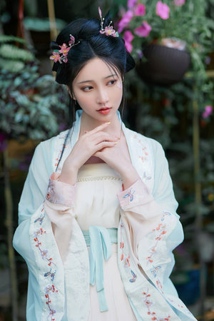 少年男仆库洛 动漫